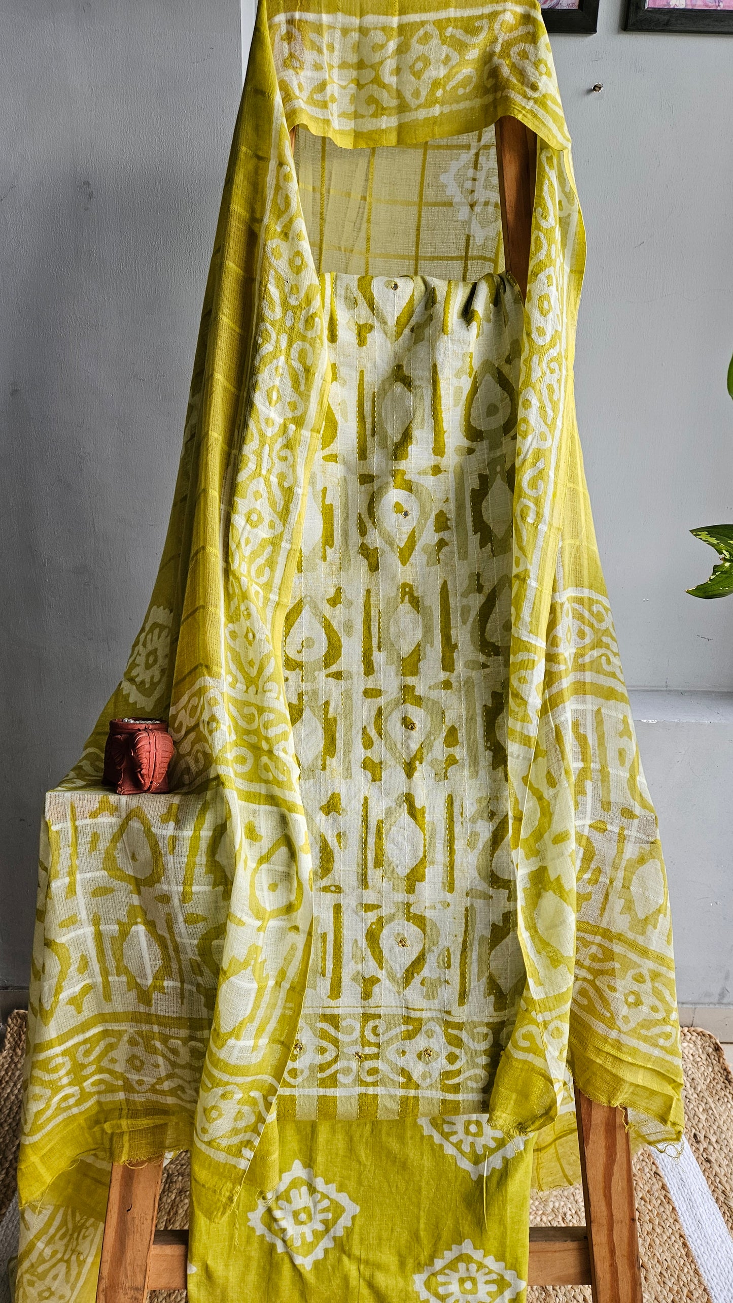 Mehandi green batik print handloom cotton suit