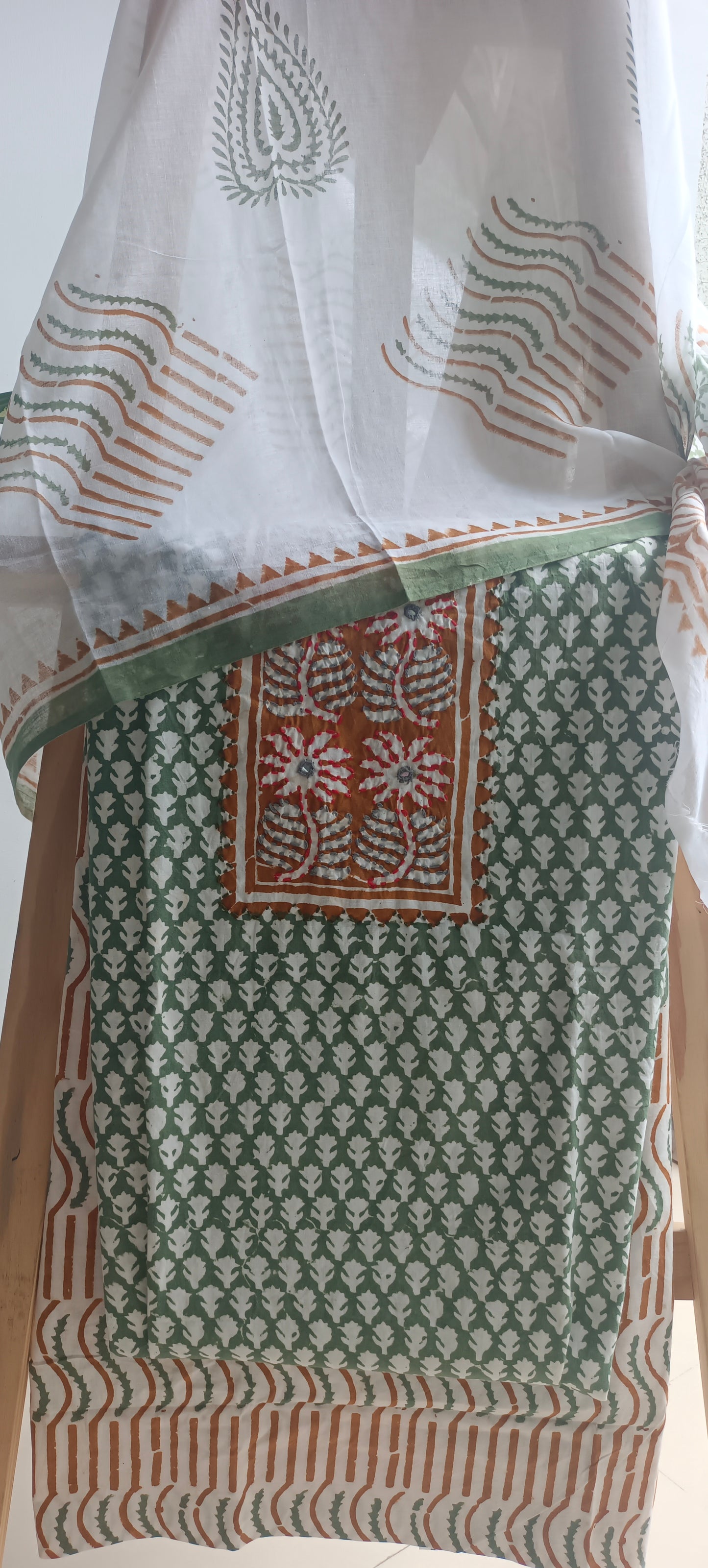 White'n'green baroda print cotton suit.