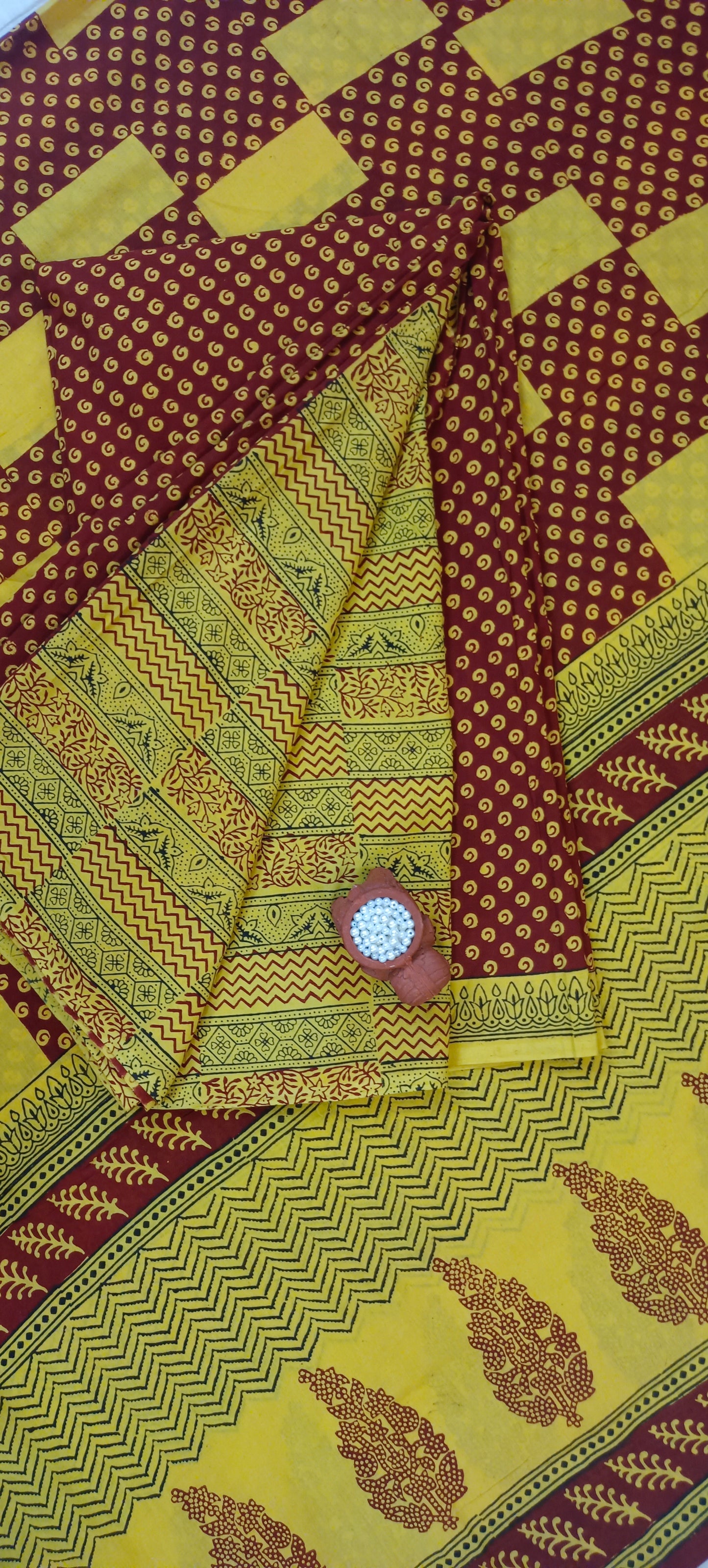 Candy yellow 'n'maroon bagh print cotton  suit.