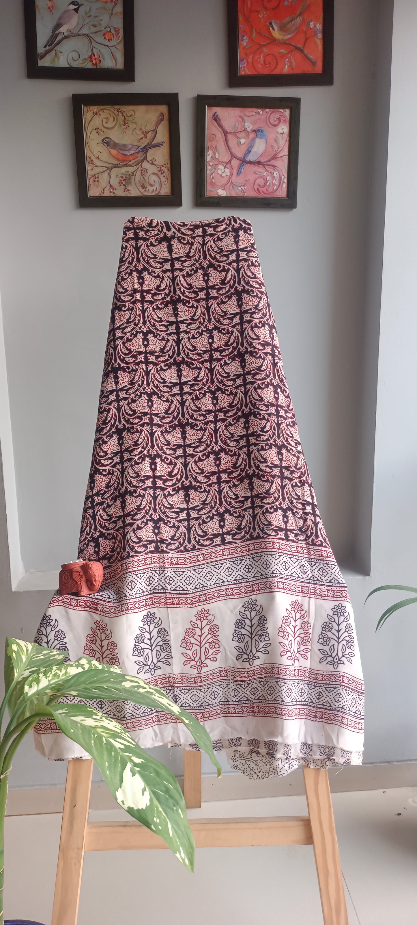 White Black'n'red bagh print  crepe kurta.