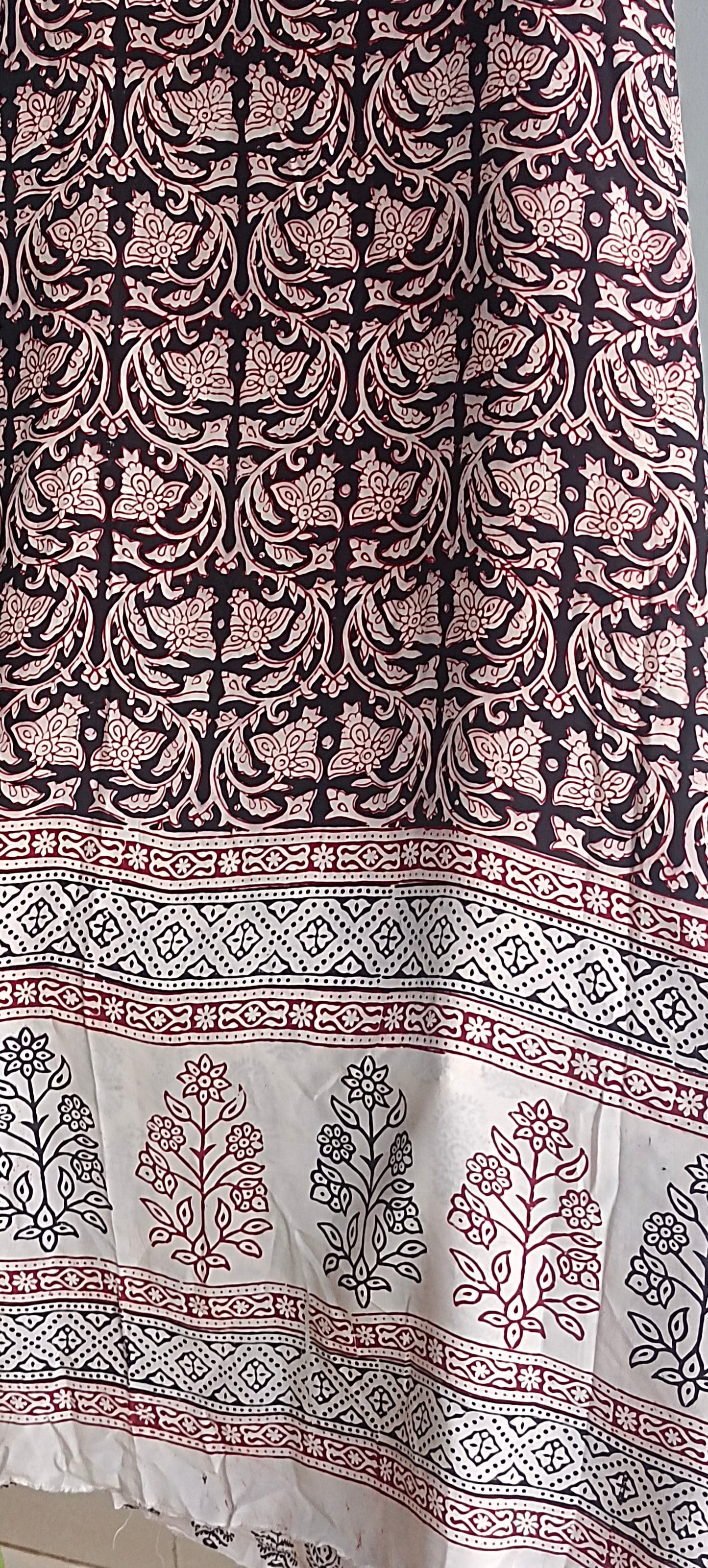 White Black'n'red bagh print  crepe kurta.