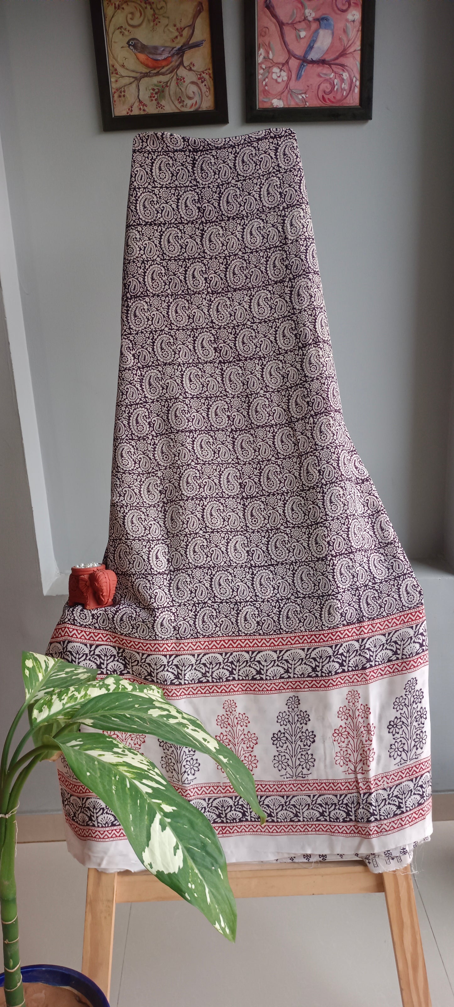 White Black'n'red bagh print crepe  kurta.